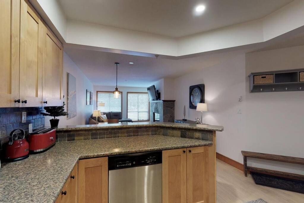 Powderhorn By Whistler Blackcomb Vacation Rentals エクステリア 写真