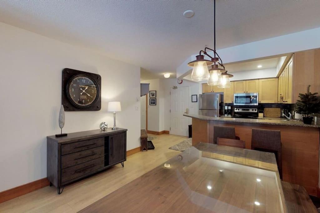 Powderhorn By Whistler Blackcomb Vacation Rentals エクステリア 写真