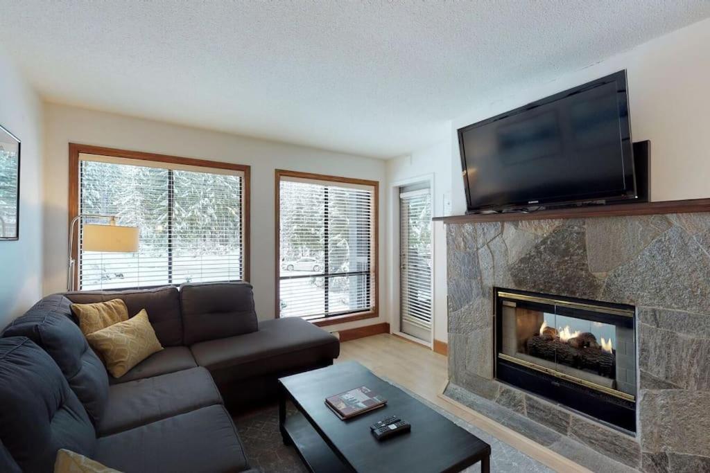 Powderhorn By Whistler Blackcomb Vacation Rentals エクステリア 写真