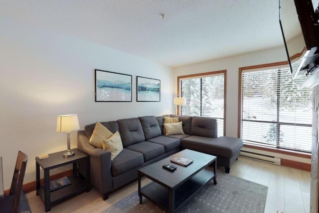 Powderhorn By Whistler Blackcomb Vacation Rentals エクステリア 写真
